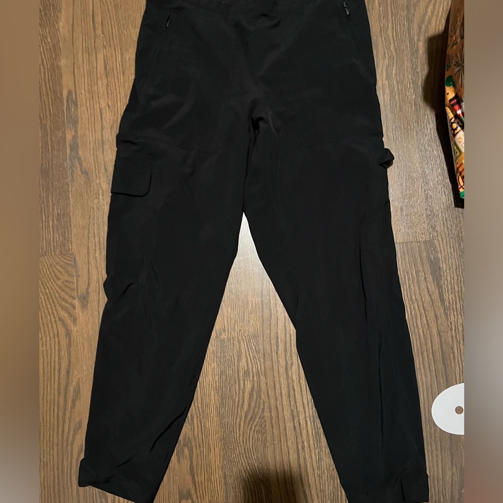 Athleta lined cargo joggers